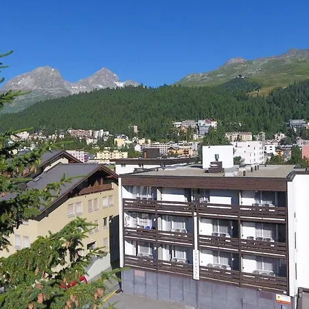 Hostel Casa Franco 2*